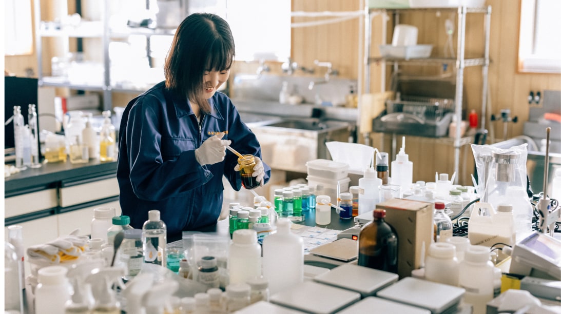 八尾工場